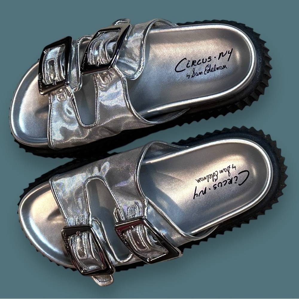 🎉HP🎉 NWOB Circus by Sam Edelman Chrissy Slide Sandals in Silver. Size 7.5 - Picture 5 of 10